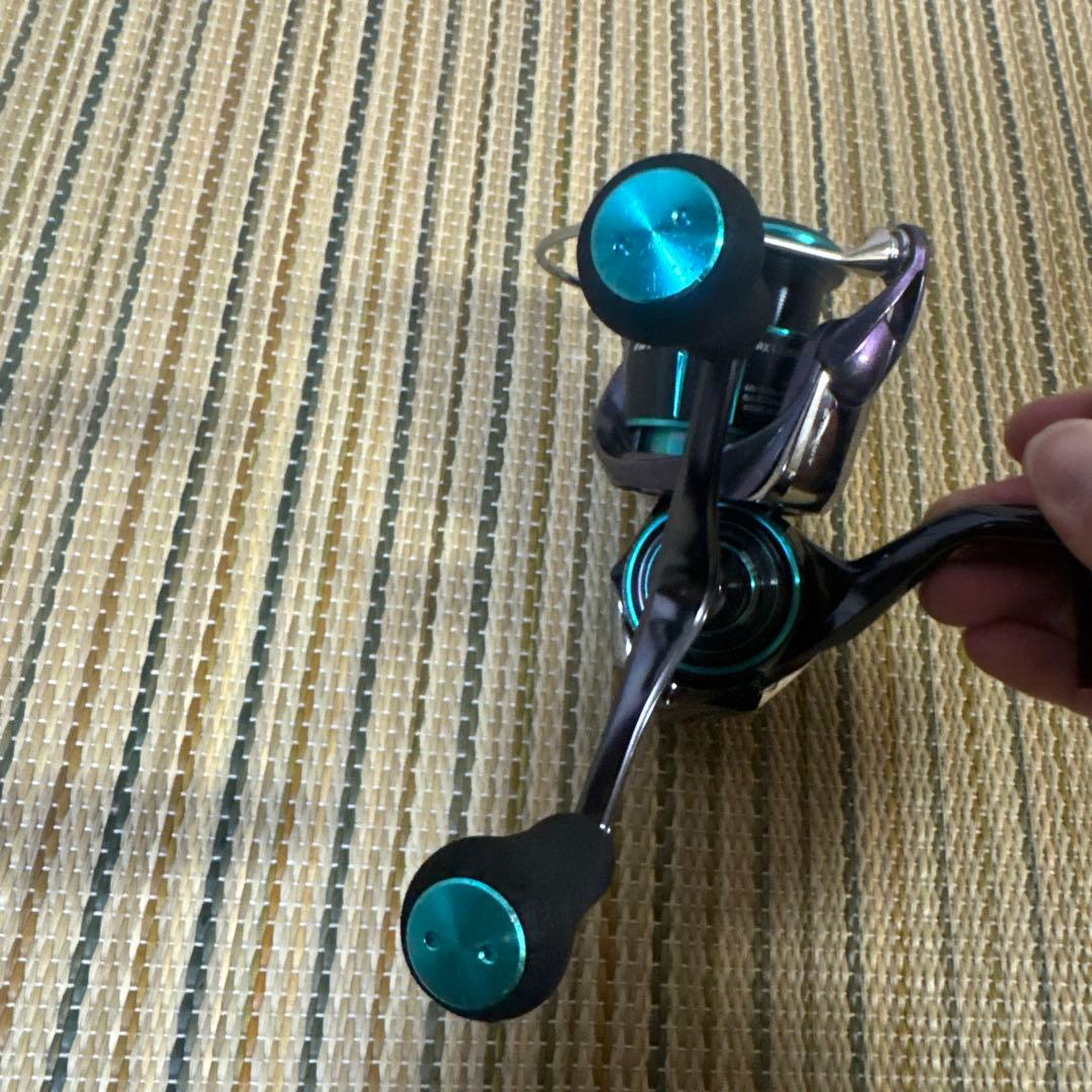 【最終値下げ】ダイワ　23エメラルダスRX LT2500-XH-DH