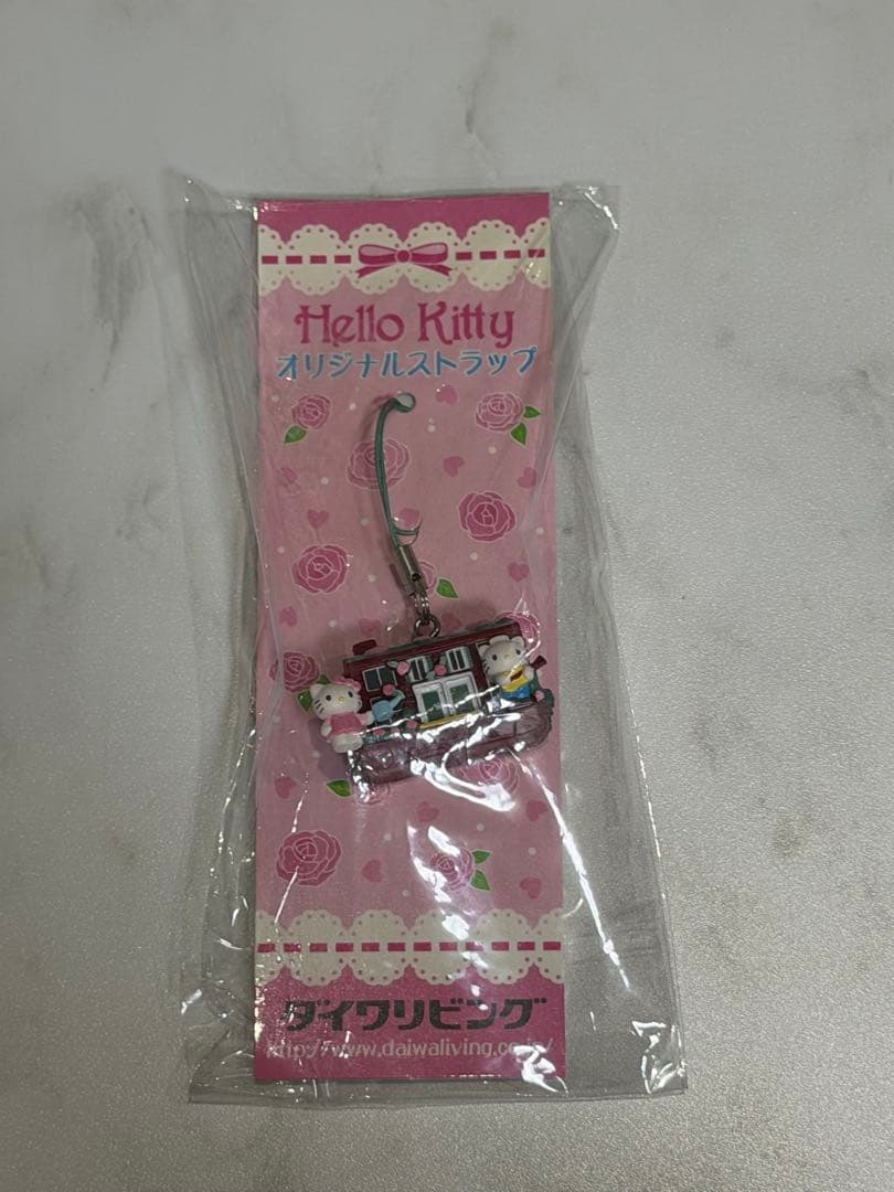 【非売品】ハローキティストラップ　ダイワリビング