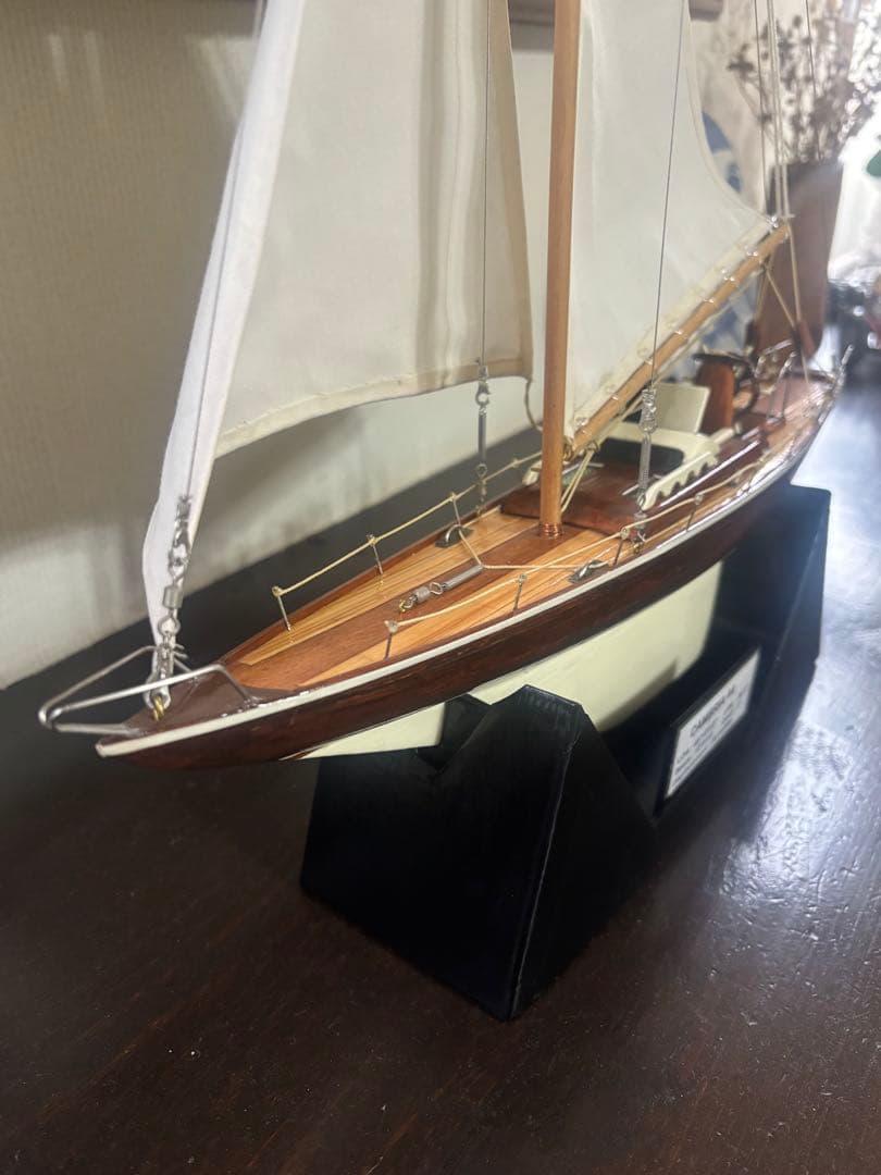 インテリア、木製モデルヨット