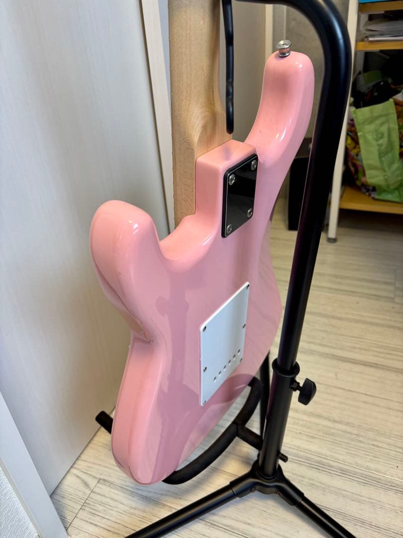 ギター PLAYTECH ST250 Maple Pink