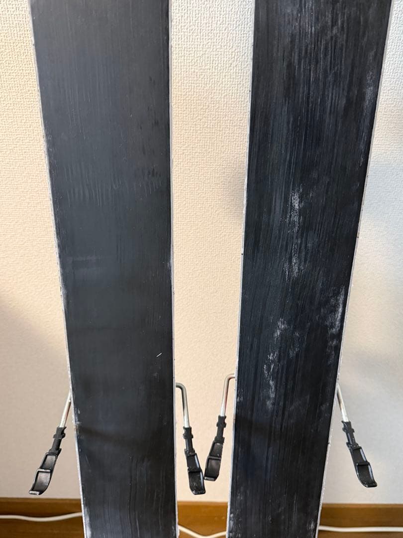 スキー Armada lnvictus 99Ti 179cm