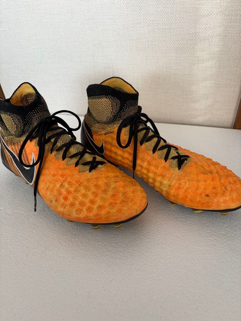 シューズ NIKE Magista Obra FG