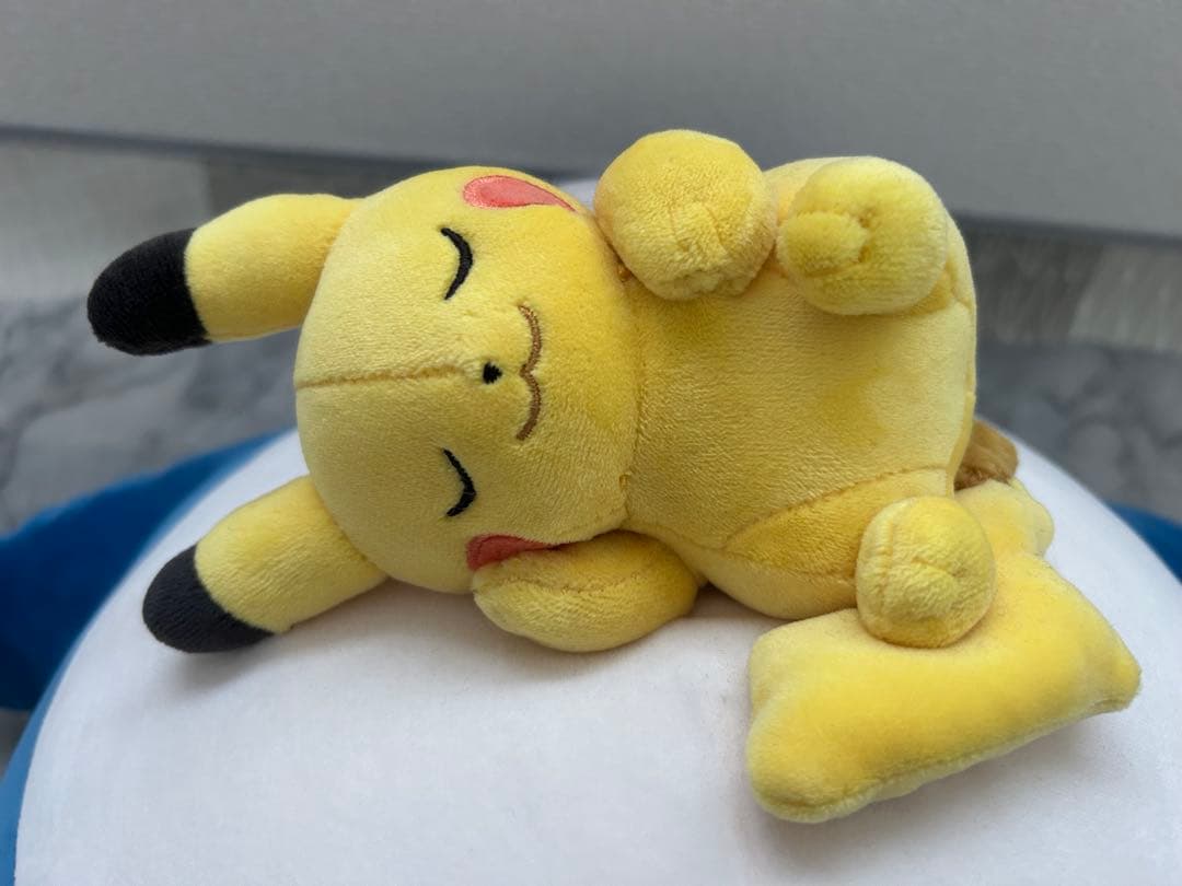 ポケモンぬいぐるみ　カビゴン&ピカチュウ