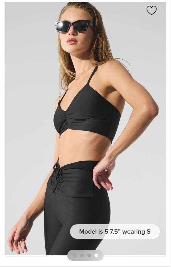 Alo Yoga Airlift Divine Bra - ブラック