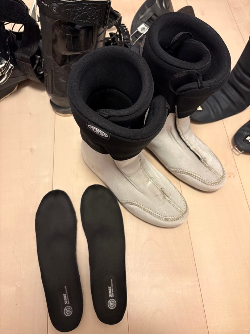 FULLTILT DESCENDANT 6 FT スキーブーツ（27-27.5）