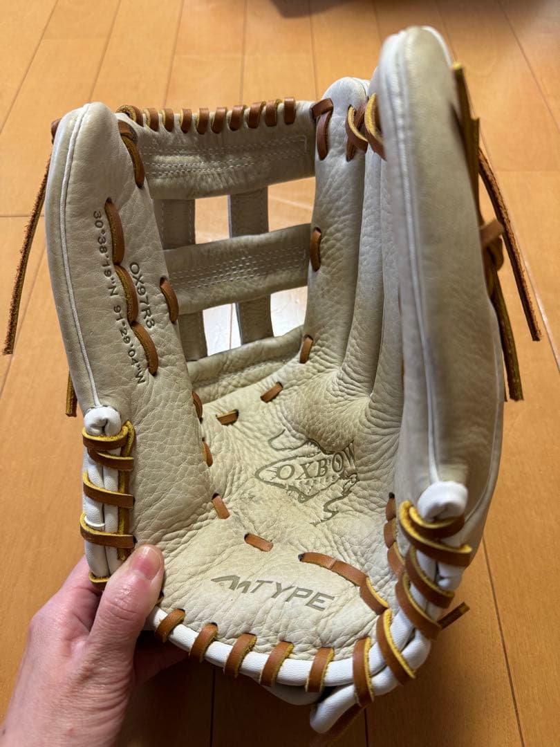 marucci マルーチ　硬式用グローブ　12.5インチ　外野手用