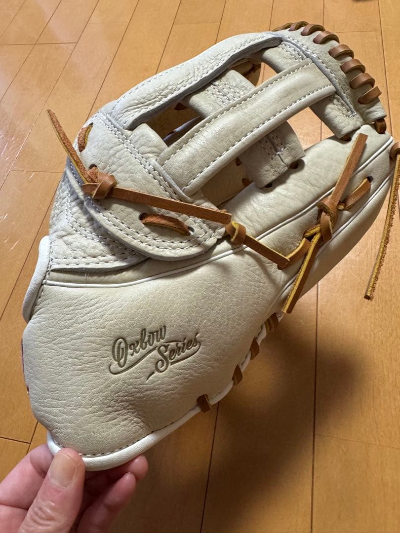 marucci マルーチ　硬式用グローブ　12.5インチ　外野手用