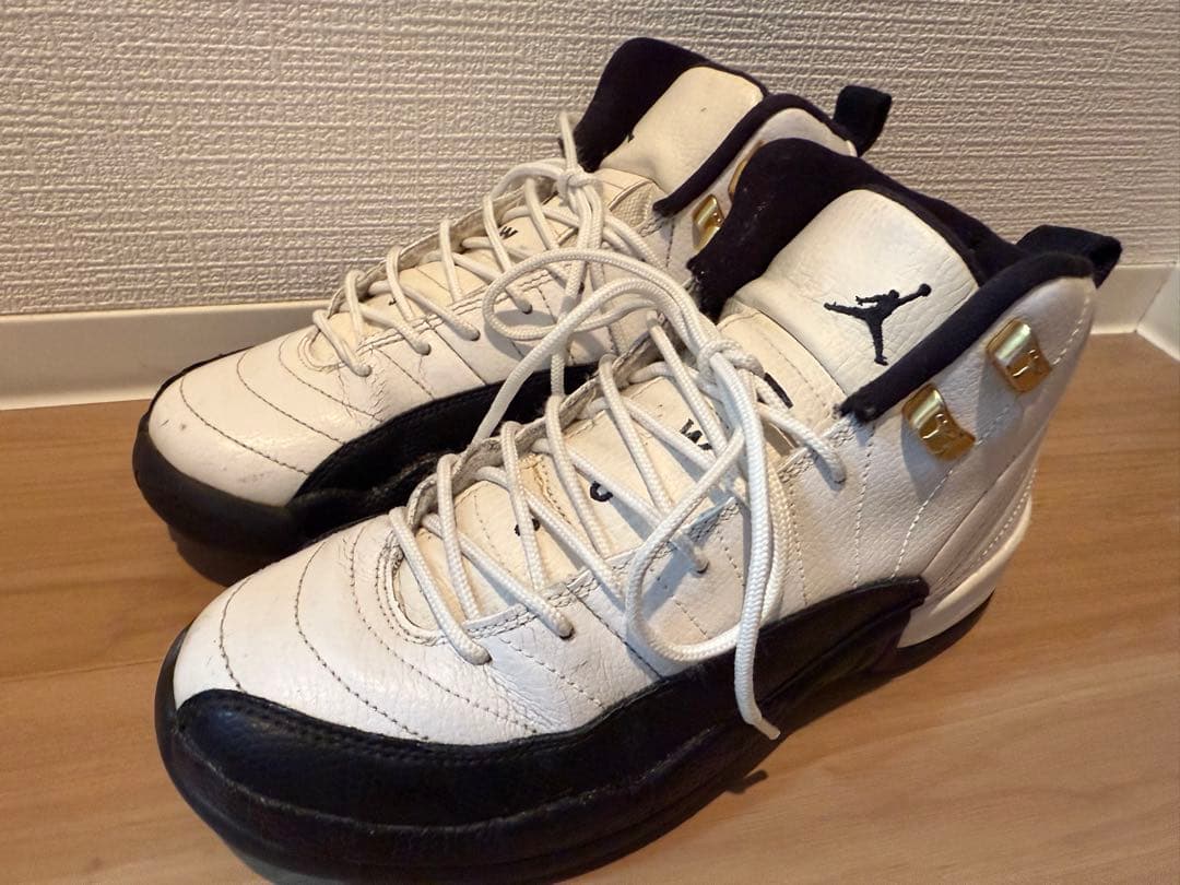 Air Jordan 12 ホワイト/ブラック/ネイビー