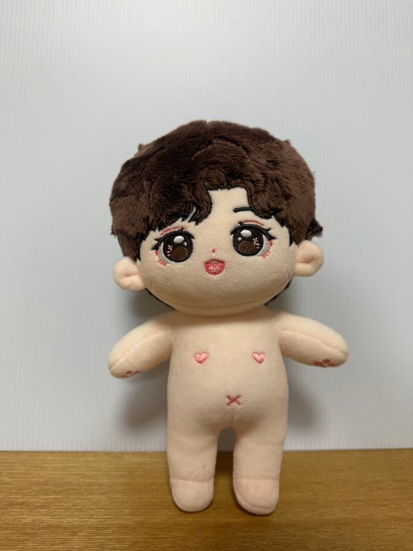 チャウヌぬいぐるみ 20cm ベージュスーツ付き マスター