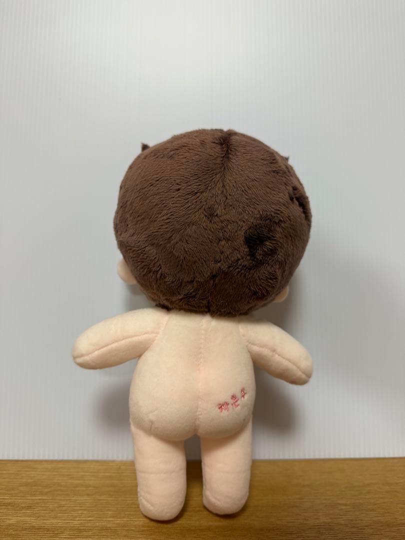 チャウヌぬいぐるみ 20cm ベージュスーツ付き マスター