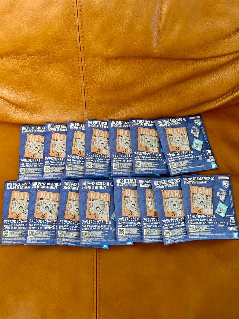 ワンピースアクリルブロックチャーム 15枚セット　未開封