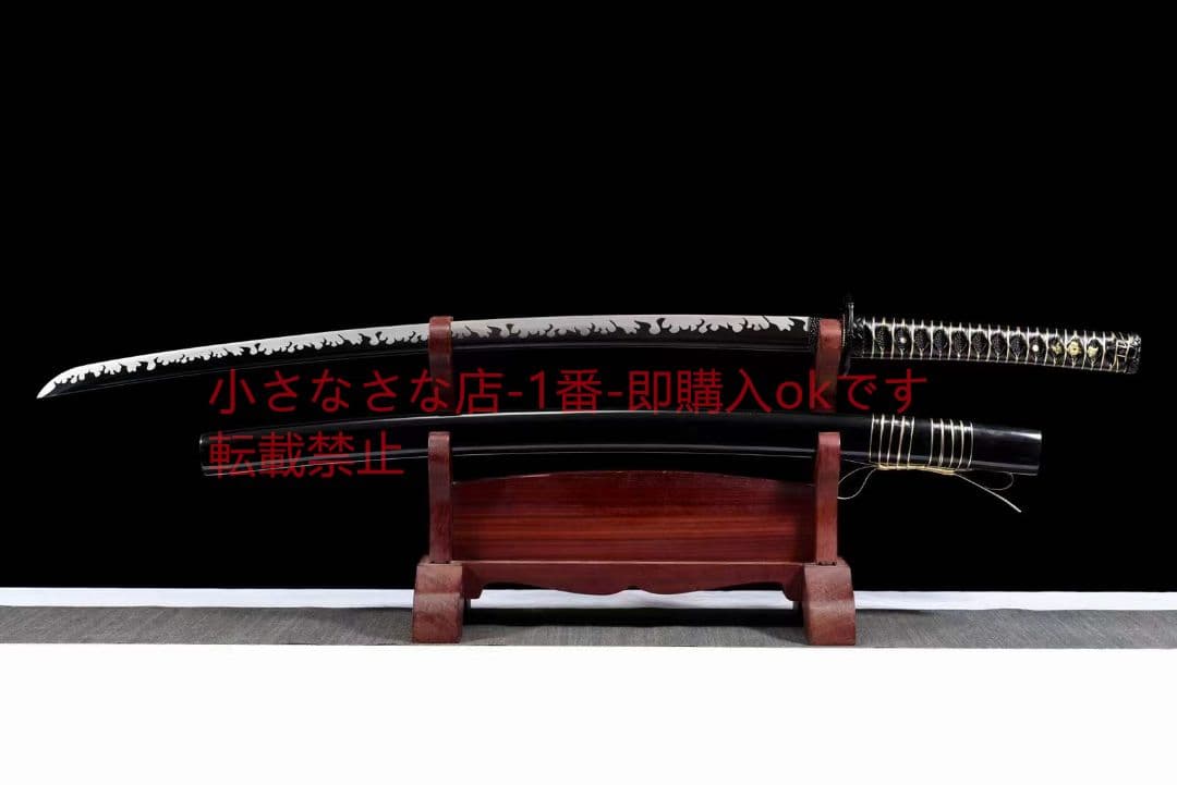 黒金の侍  古兵器 武具 刀装具 日本刀 模造刀 居合刀