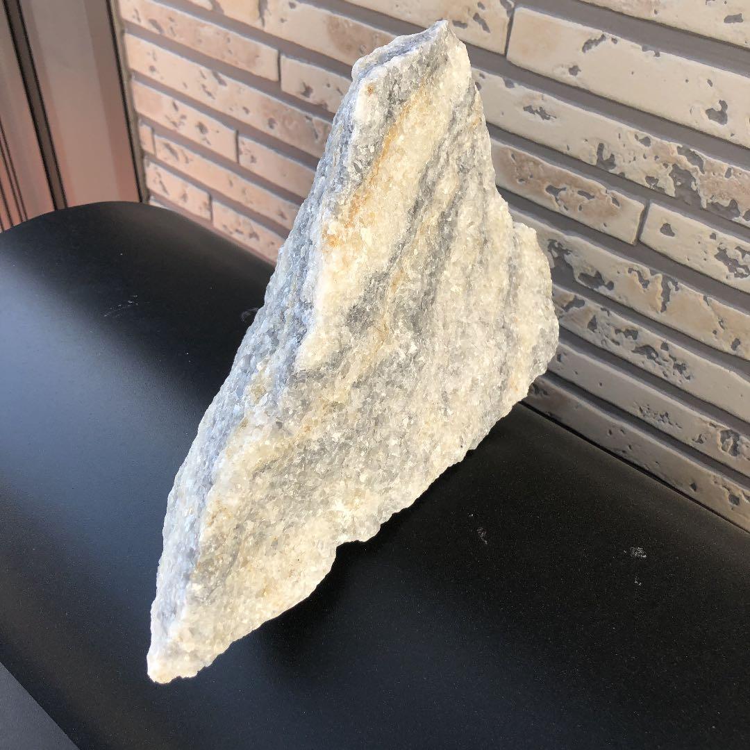 数十年前に手に入れた石です。