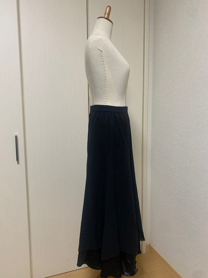 【美品】社交ダンスDANCE FASHION WORLD フレアスカート 刺繍