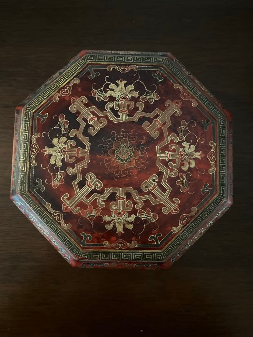 中国古美術 漆塗螺鈿飾り 八角形小箱 骨董品 アンティーク