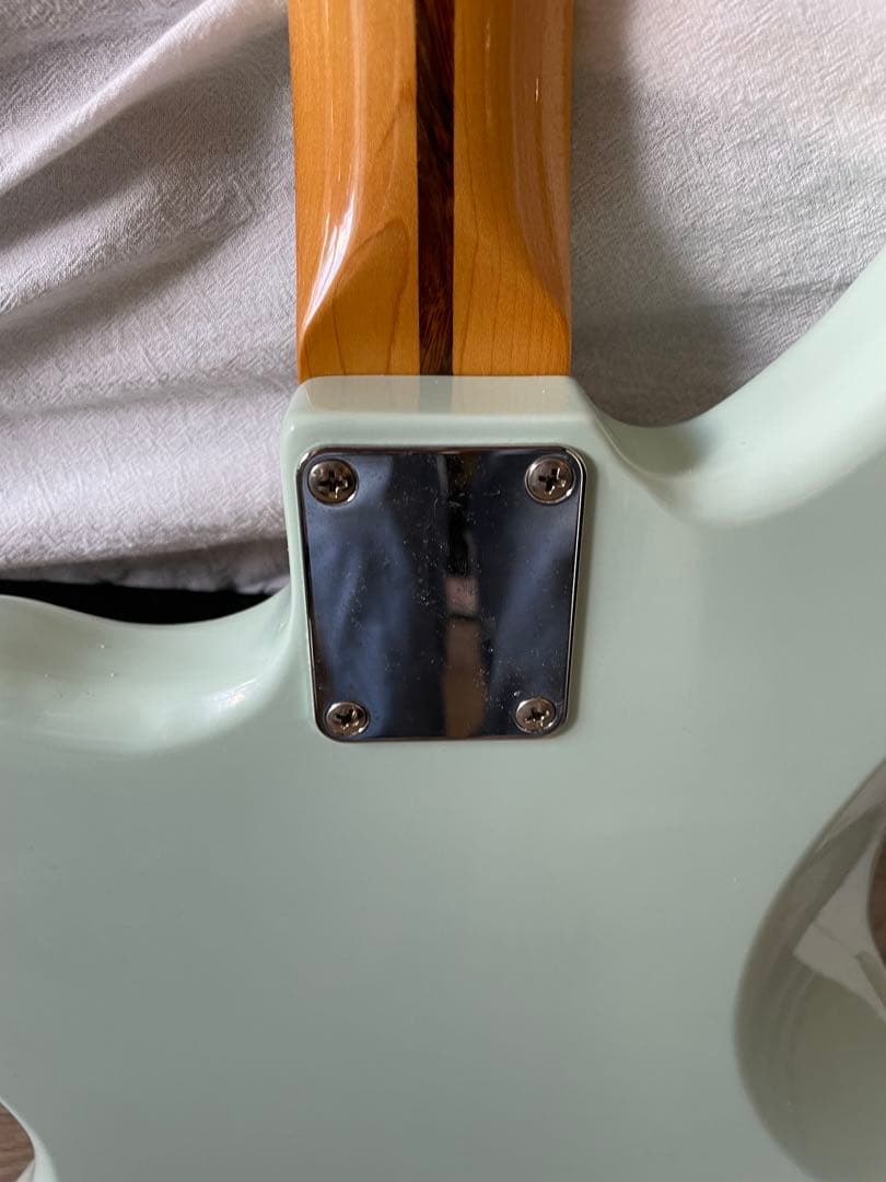 あ*た様 Squier classic vibe 70s Jaguar 改造品