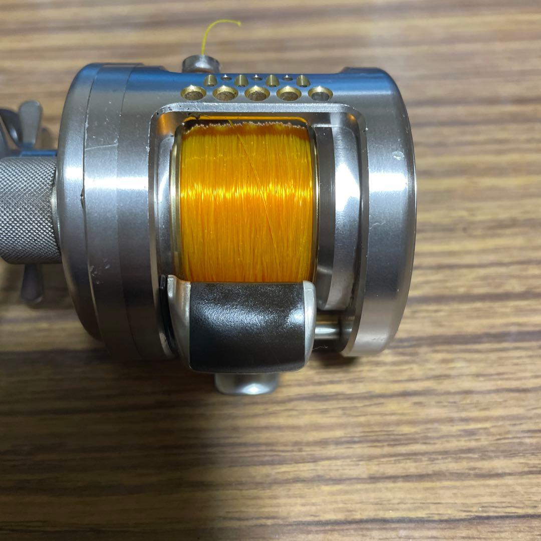 シマノ　カルカッタ　コンクエスト101DC