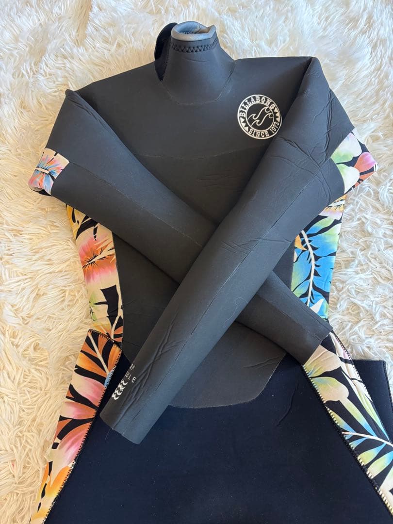 ビラボン　レディース　セミドライ　M