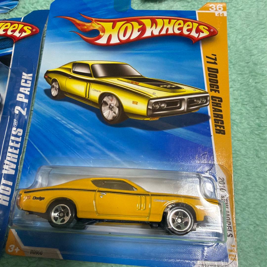 Hot Wheels 71 Dodge Charger 2パック 5点セット
