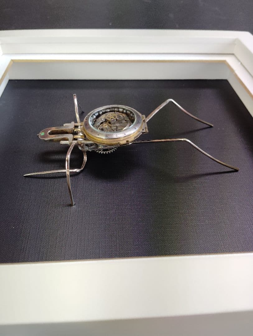 スチームパンク　懐中時計使用昆虫（額入り）G-01