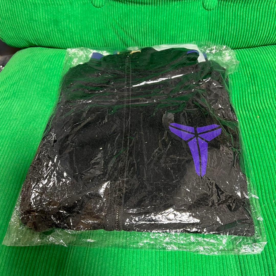 新品未使用　NIKE KB DF JACKET KOBE BRYANT Lサイズ