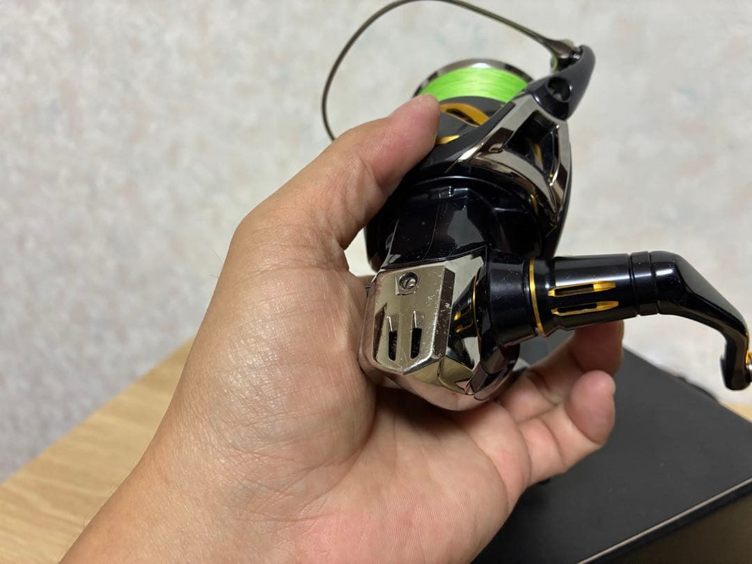 STELLA SW4000XG スピニングリール