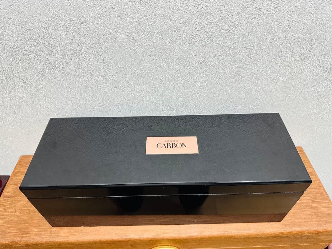 シャンパーニュ・カーボン・ロゼ・F1・公式シャンパーニュ