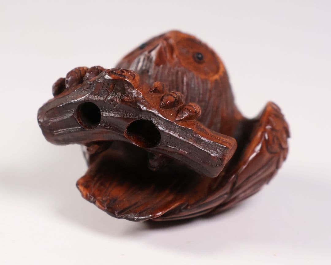 木製 提物 根付 正次(銘) 梟 ふくろう 彫刻 木彫り【MA923】