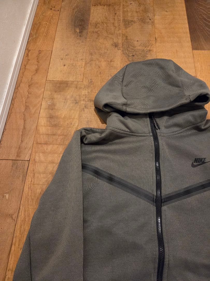 【美品】NIKE ナイキ テックフリース上下セット カーキ オリーブ XL