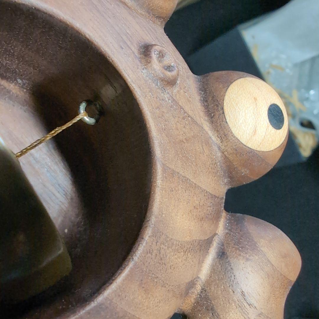 【WOODPEPE】ドアベル カニ　木製　人形　原始人Primitive 低め