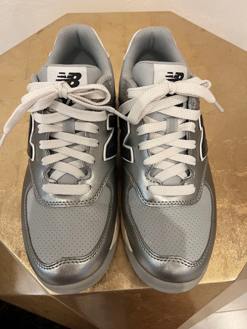 1度のみ使用！23cm New Balance ゴルフシューズ
