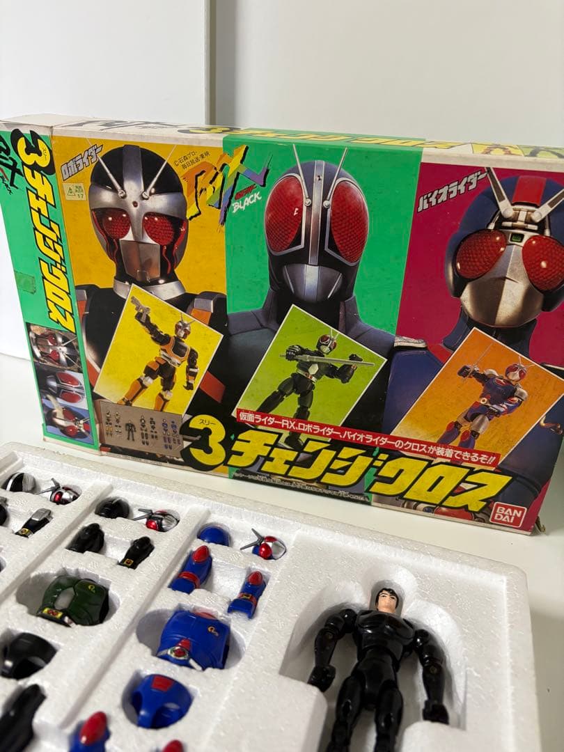 バンダイ 3チェンジクロス 仮面ライダー
