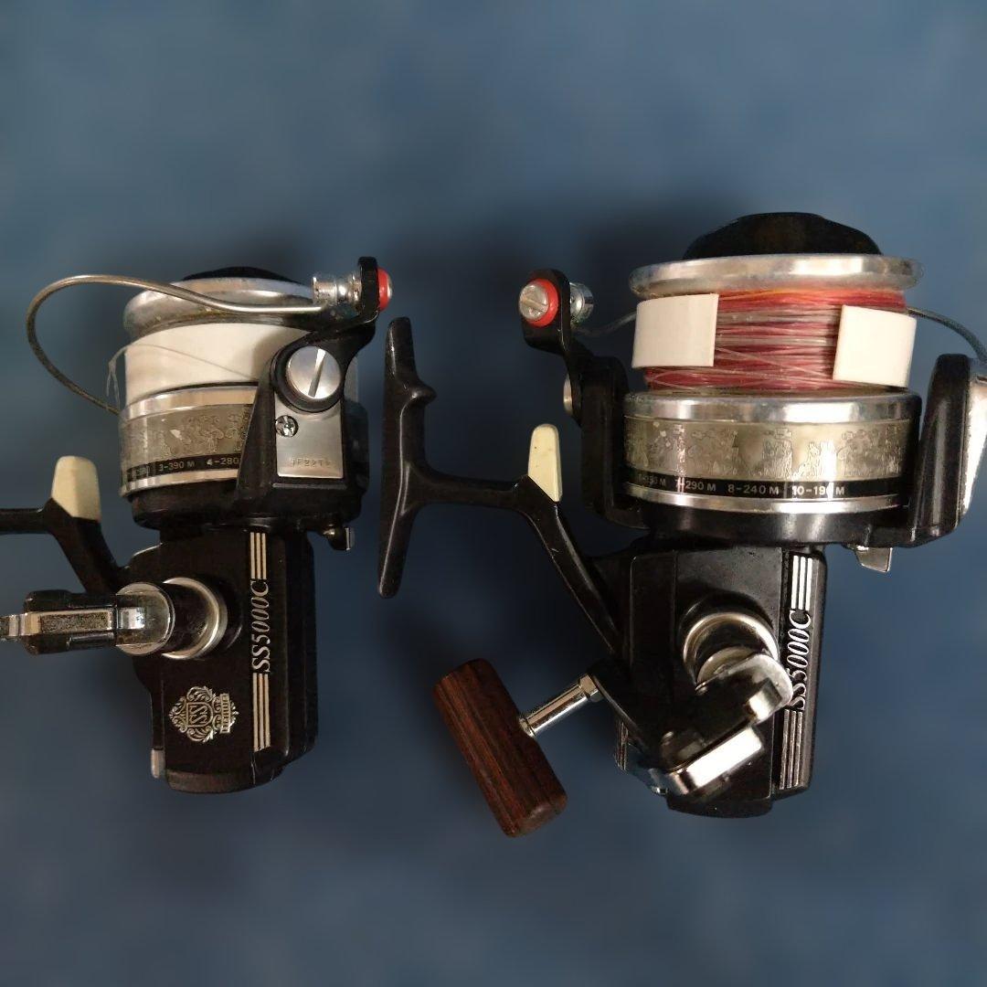 釣*人様 ダイワ SS5000C フィッシングリール 木製ハンドル　2個セット