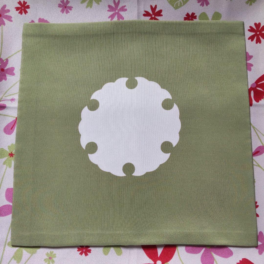 お値下げ。江戸千家　使い帛紗 緑色 　雪輪紋　箱入り