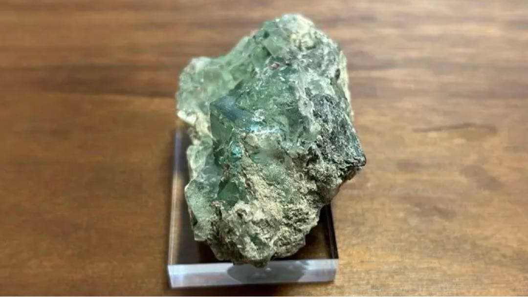 中国　湖南省産　フローライト　原石