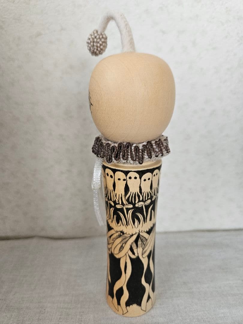 ヒグチユウコ　ひとつめちゃんこけし