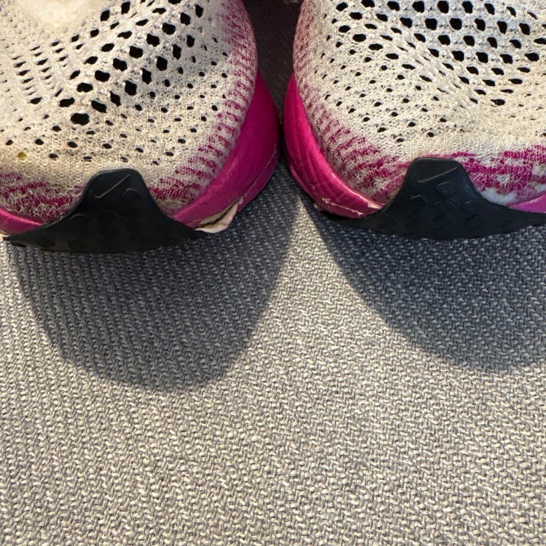 ナイキ　ズームX ヴェイパーフライ ネクスト% 3 24.0cm