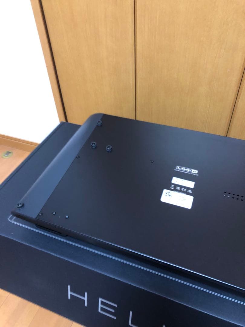 LINE 6 HELIX マルチエフェクター