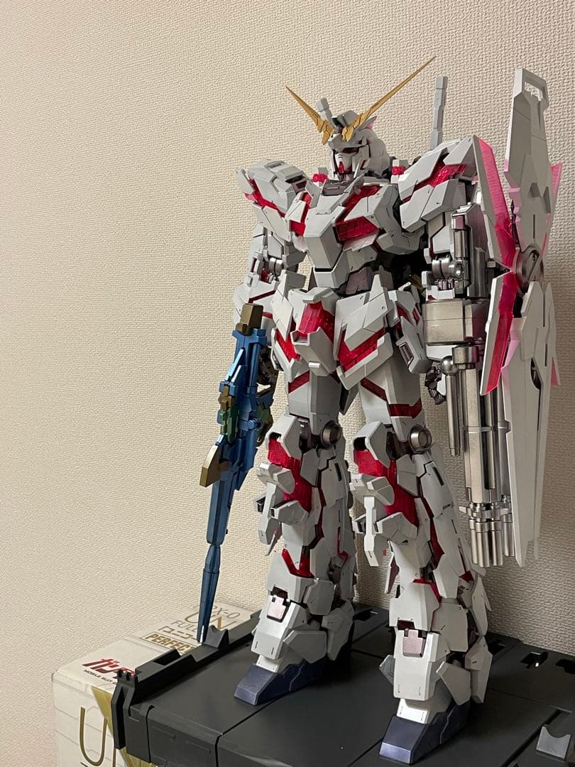塗装済み 機動戦士ガンダムUC ユニコーンガンダム PG RX-0 1/60