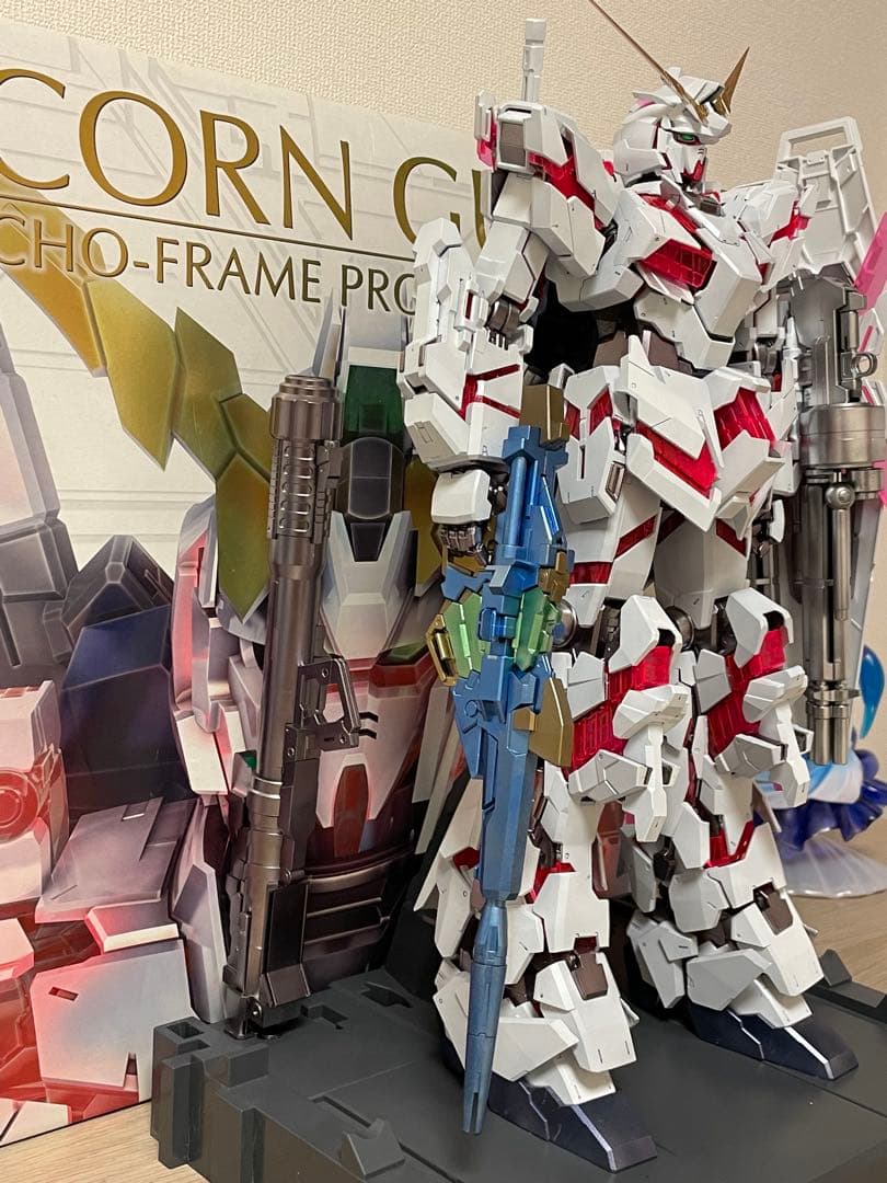 塗装済み 機動戦士ガンダムUC ユニコーンガンダム PG RX-0 1/60
