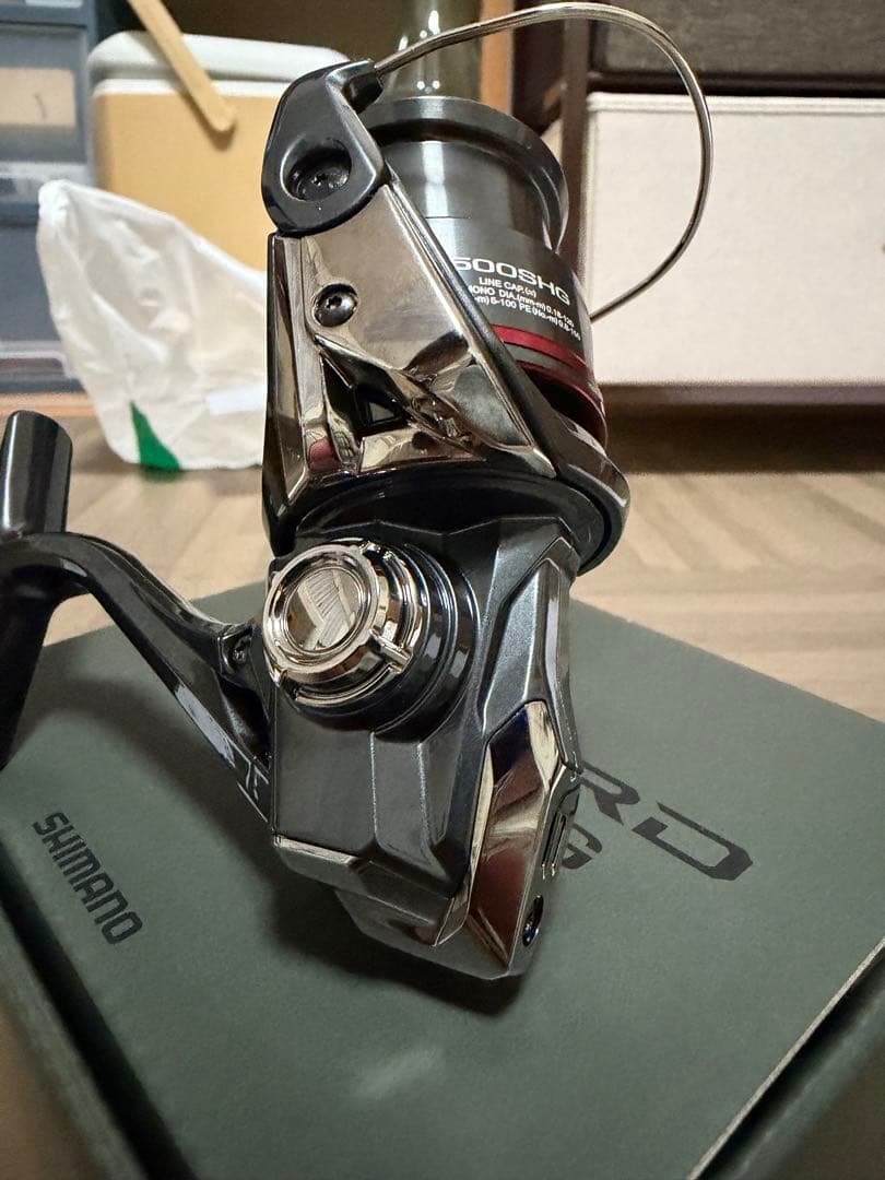 シマノ 24ヴァンフォード2500SHG 淡水使用 美品