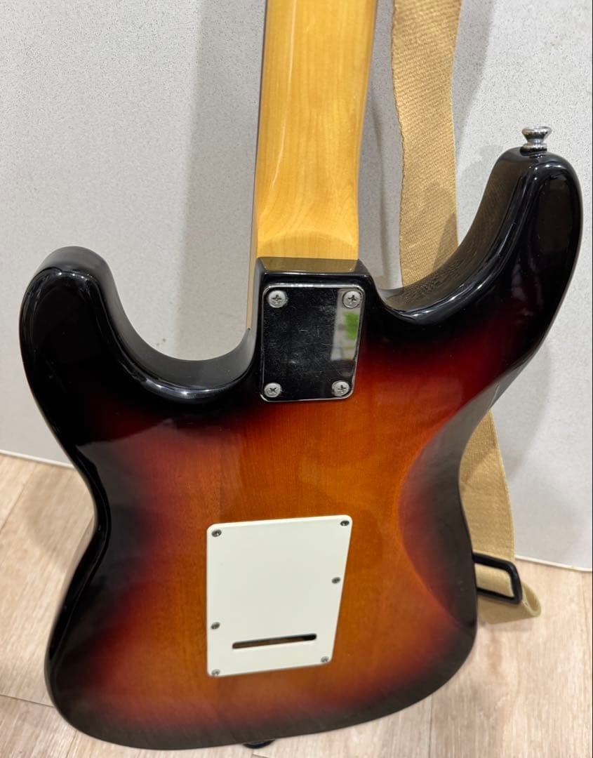 エレキベースギターG.I.G. ザスタンダード ジャズアッシュ ウッドグレイン