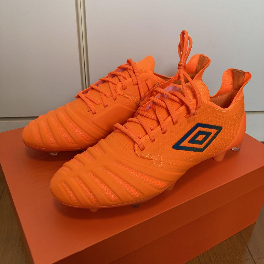 アンブロ UX Accuro 3 PRO FG 加茂24足限定スパイク オレンジ