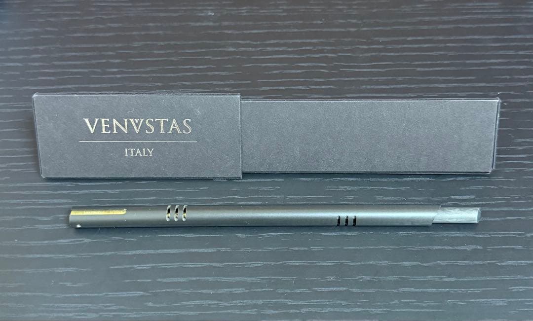 VENVSTAS DESIGNER 8 Carbon 2ミリ芯ホルダー