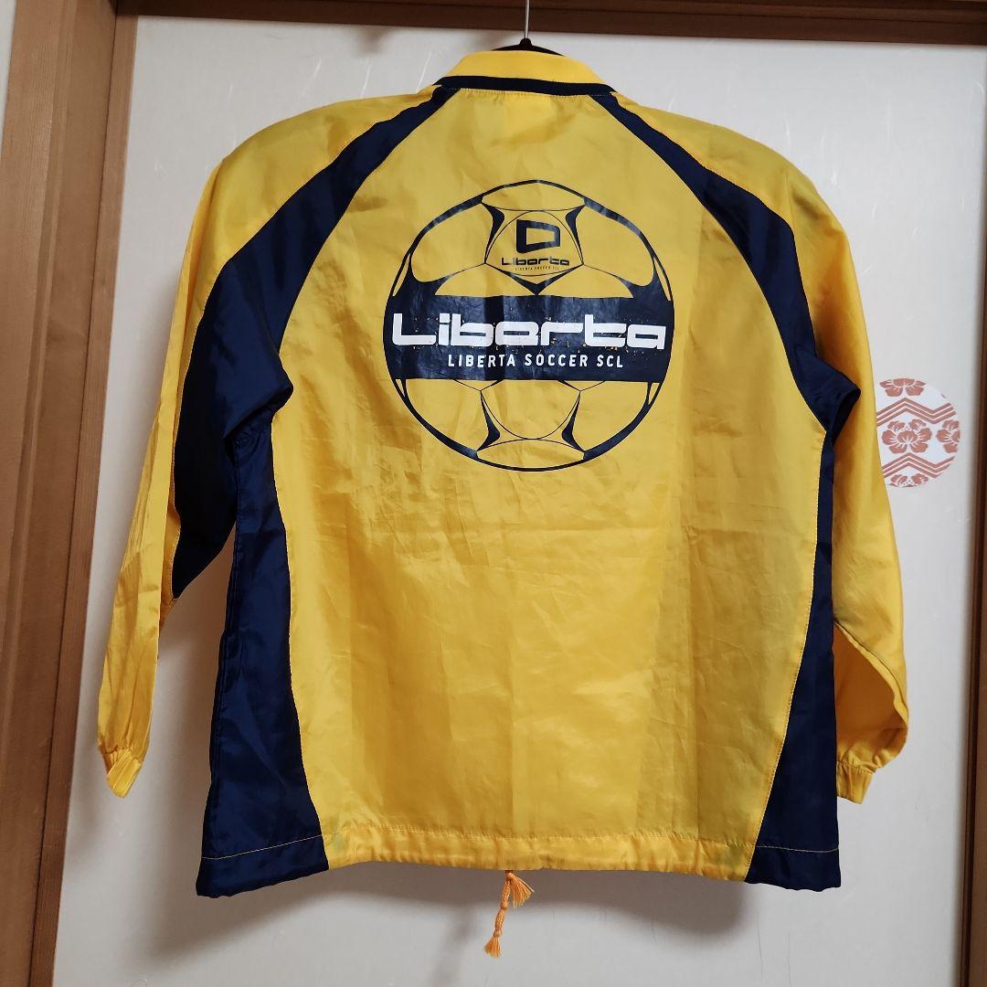 リベルタ　サッカースクール　ユニフォームセット　半袖　短パン　ピステ