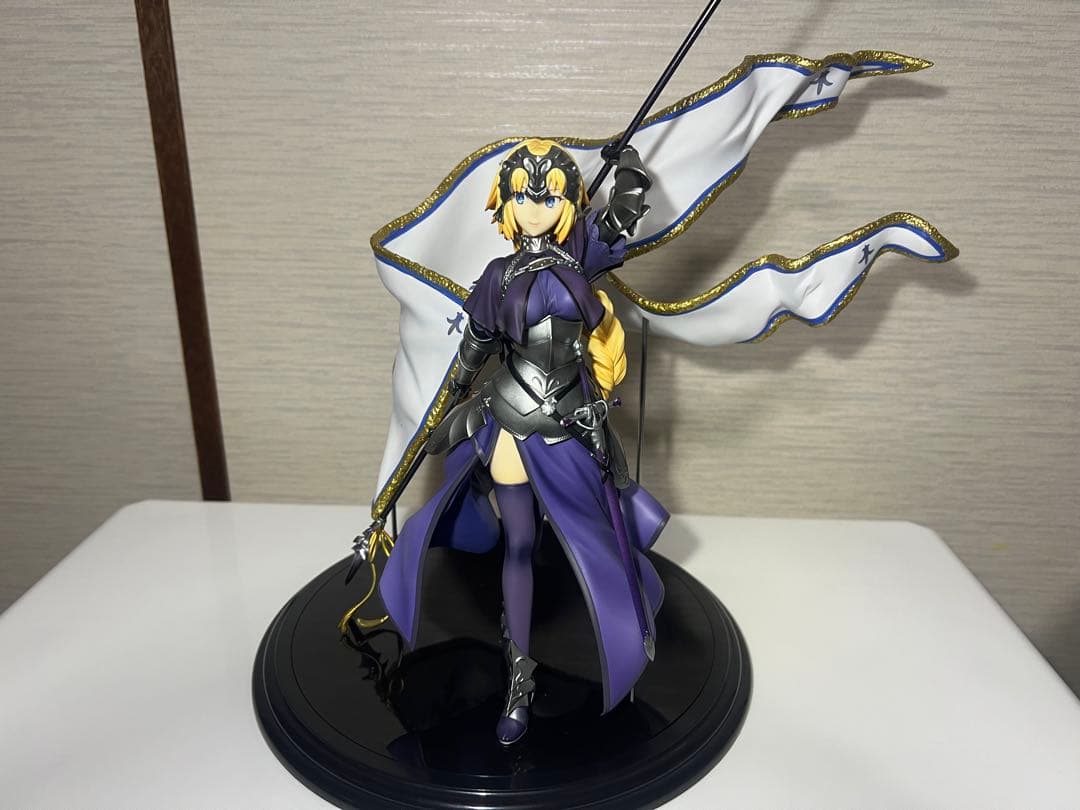Fate/Grand Order ルーラー/ジャンヌ・ダルク 1/7フィギュア