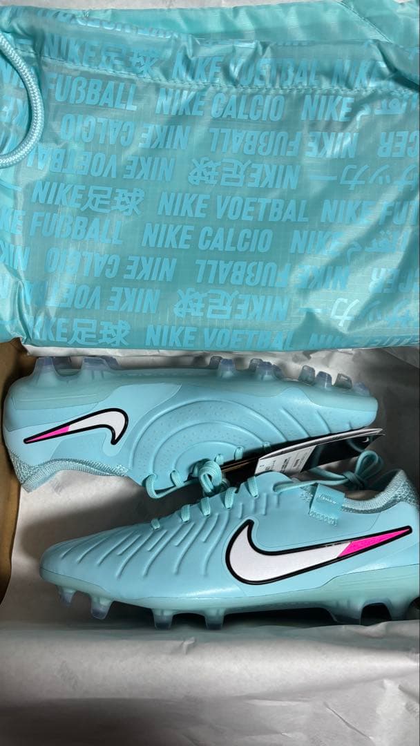 ナイキ　ティエンポレジェンド10FG 25.5cm