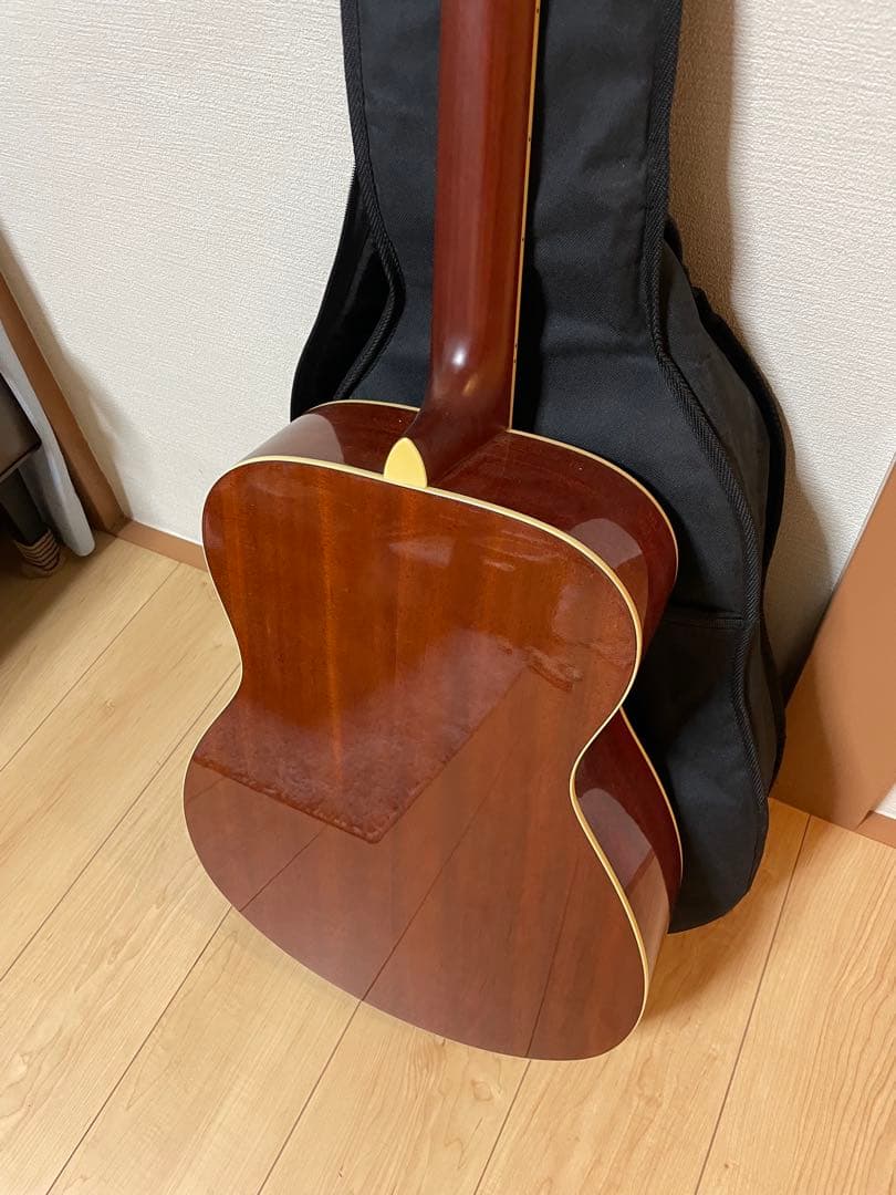 YAMAHA FS820アコースティックギター