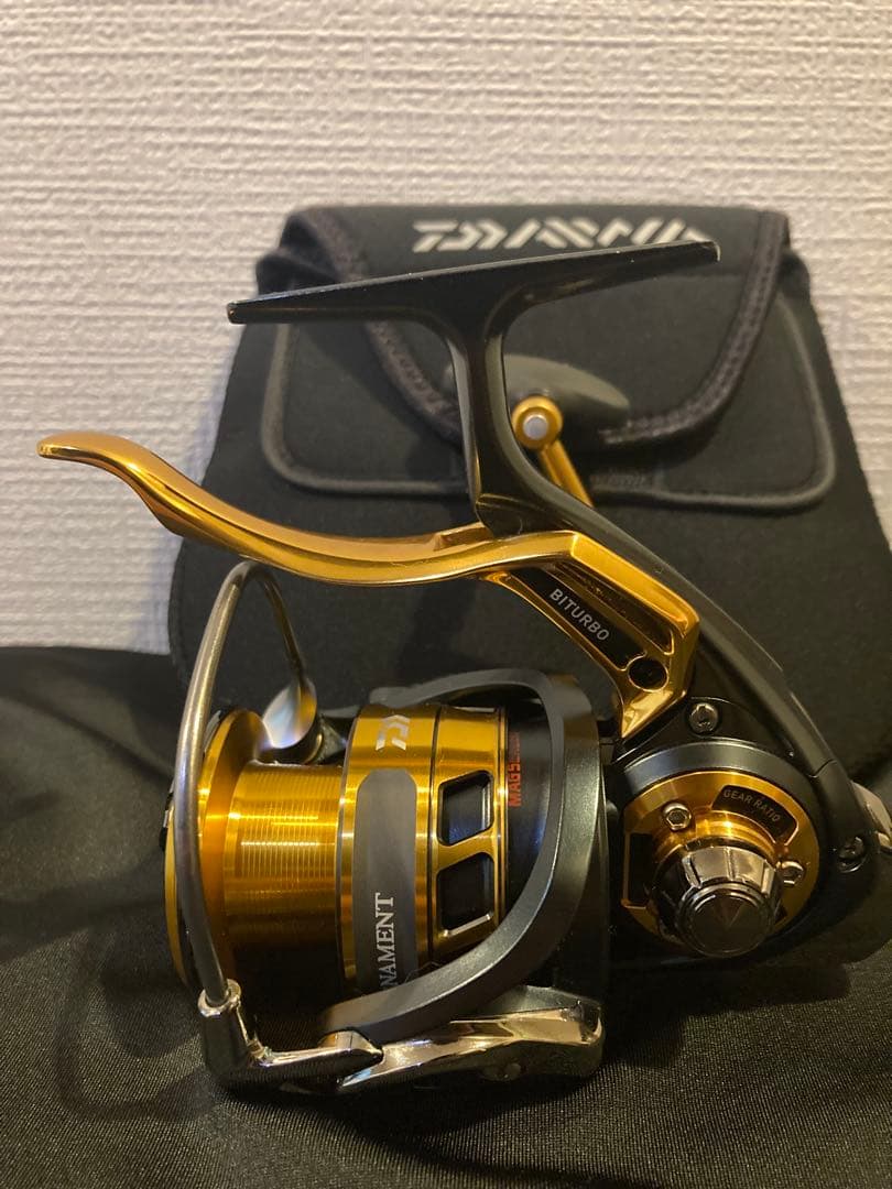 ダイワ18トーナメントISO 3000SH-LBD