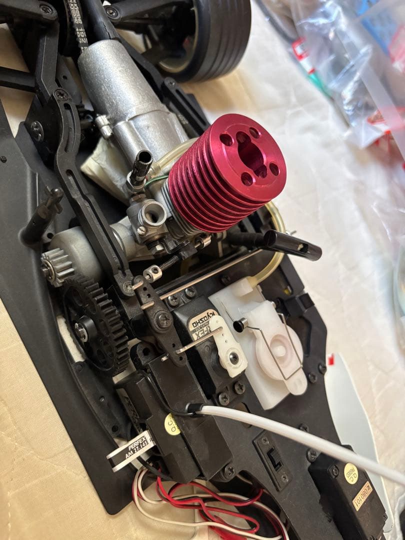 ディアゴスティーニ フェラーリラジコンカー F2004 未走行 ガソリン